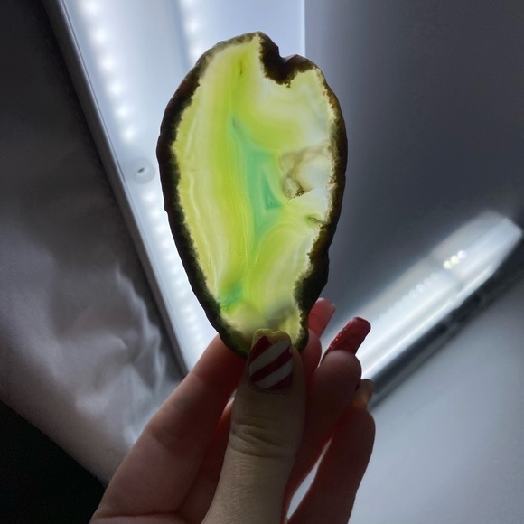 DYED Agate Slices - Picture 6 of 7